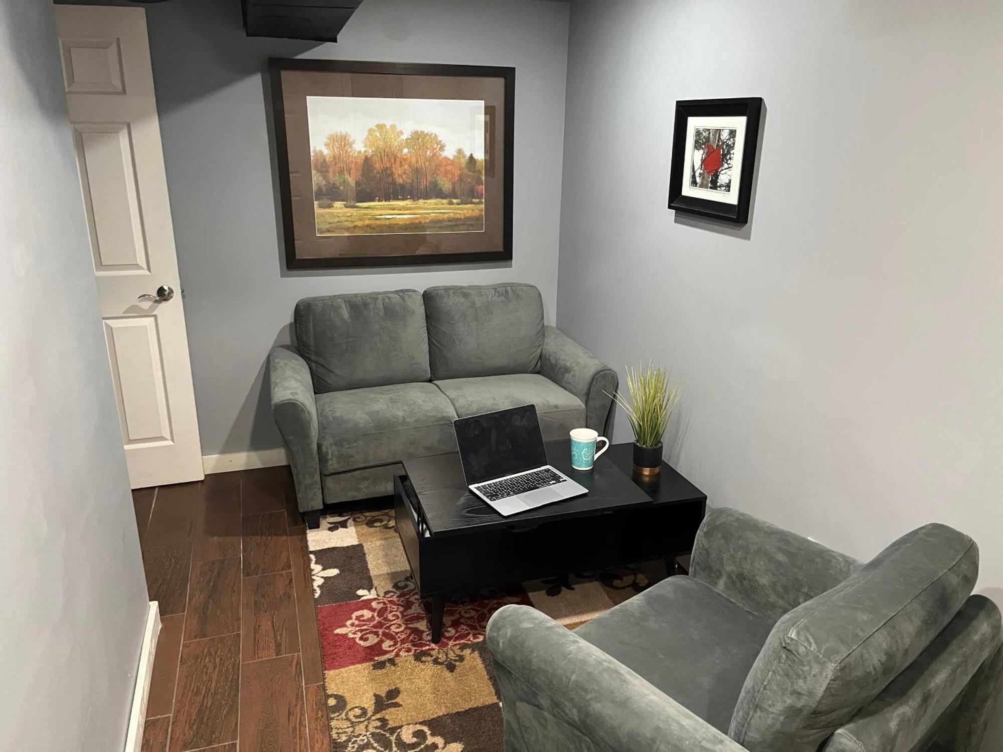 Plush Garden Level Apartment Near Stowe Morristown Екстериор снимка