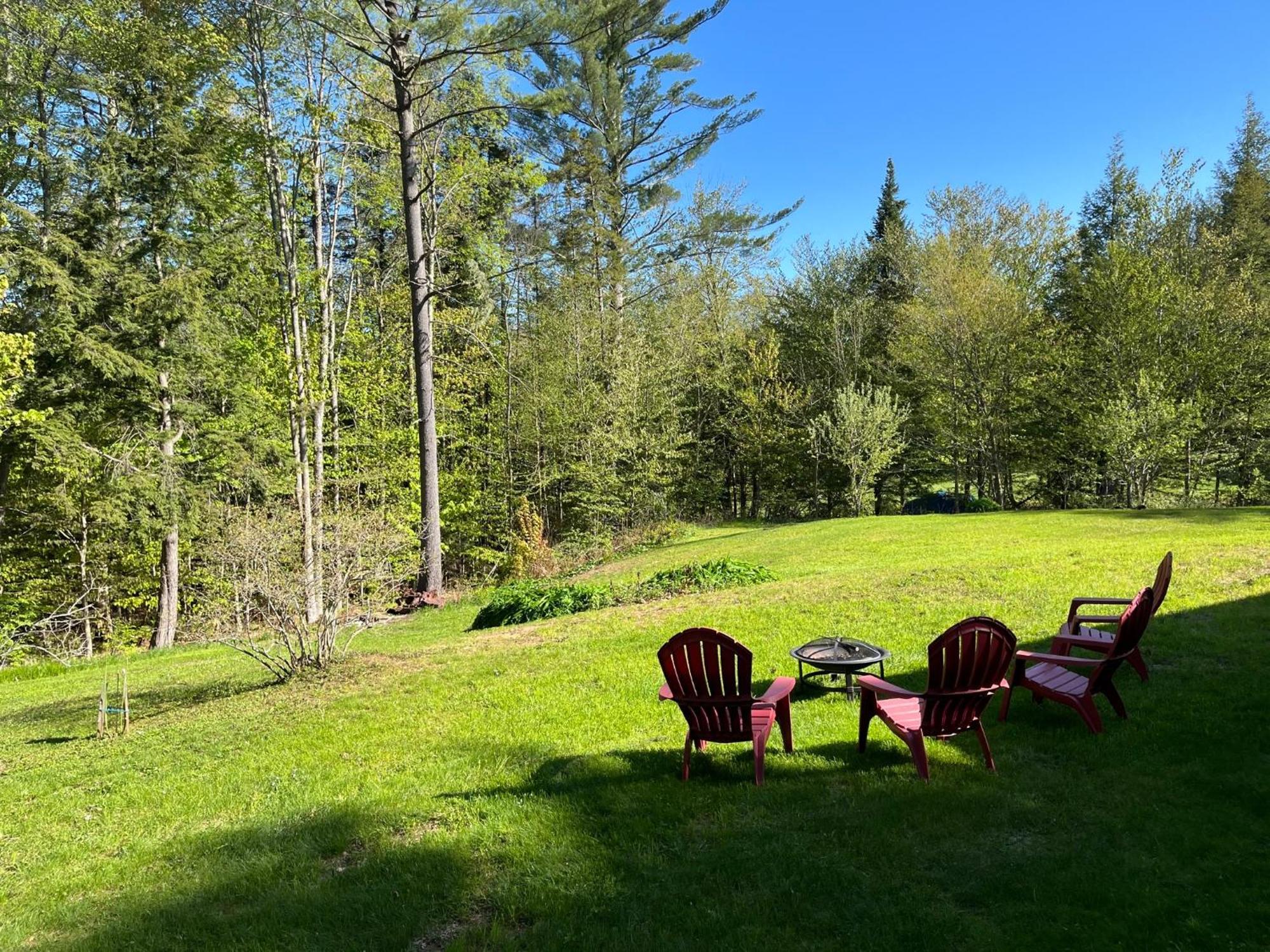 Plush Garden Level Apartment Near Stowe Morristown Екстериор снимка